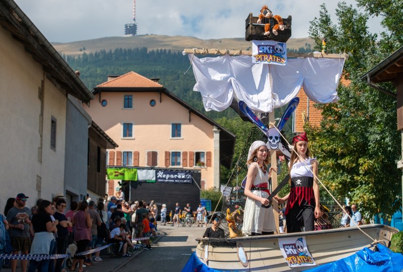 fete_villageoise_cortege_20220828_06